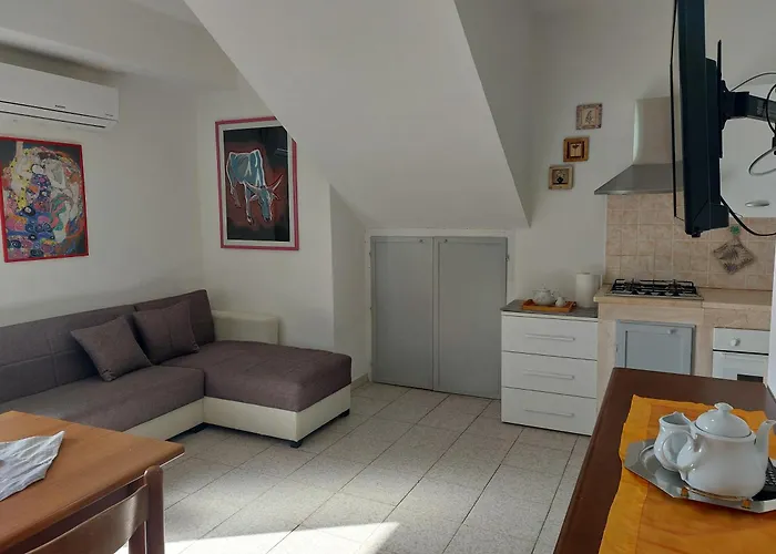 Casa Juanne Iun P2043